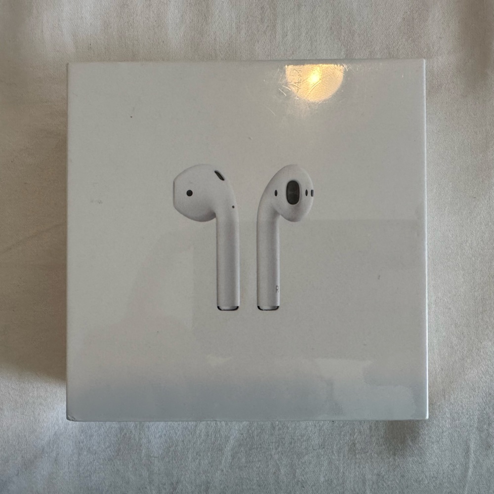 BRAND NEW Apple AirPods